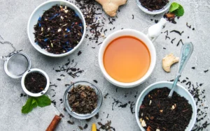 Lire la suite à propos de l’article Le thé dans votre quotidien : une boisson aux multiples facettes.